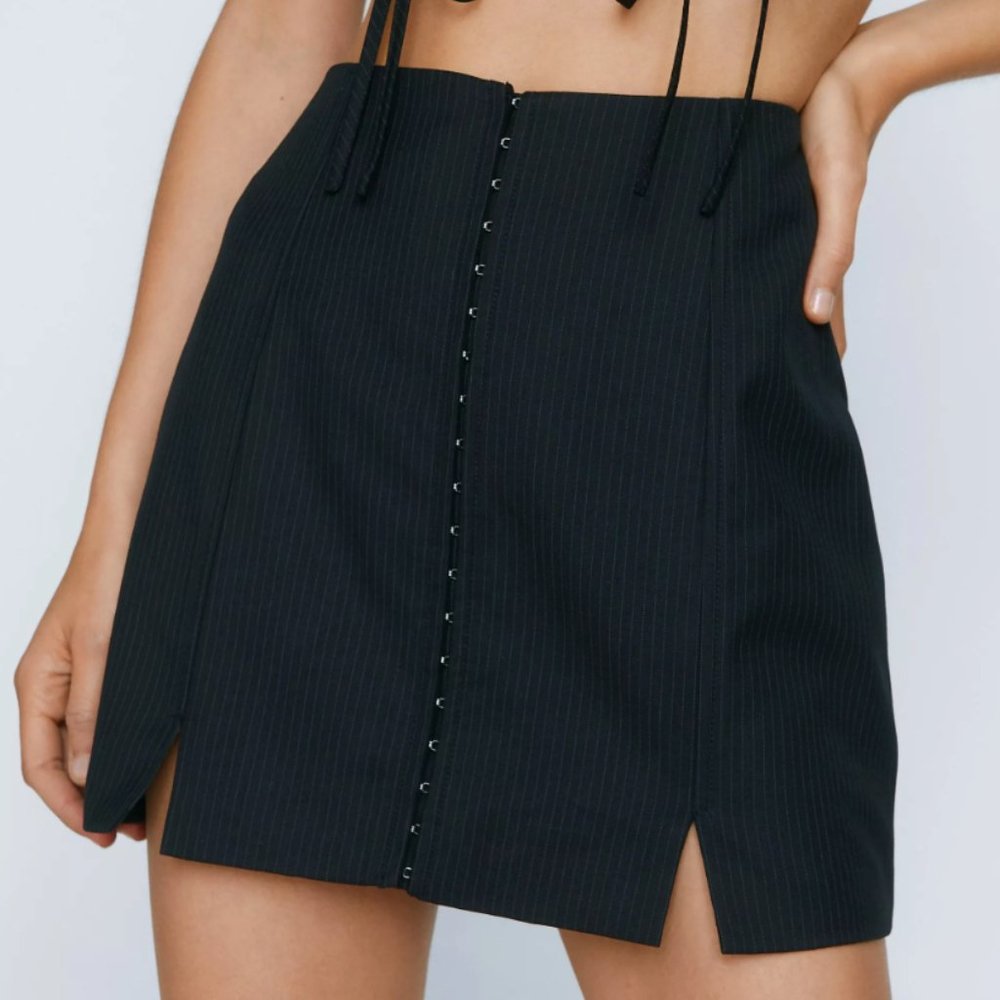 New! Nasty Gal Premium Lace Up Detail Navy Mini Skirt, US 4!